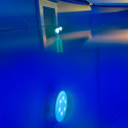 LED-lys for frittstående basseng hvit og blå LEDRC