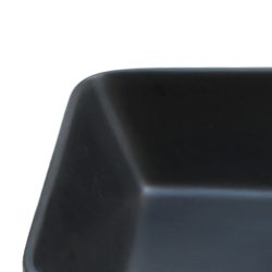 Benkeservant svart og brun rektangulær 46×35,5×13 cm keramikk